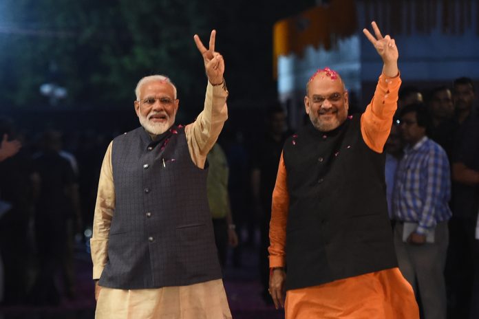 TOPSHOT-INDIA-VOTE