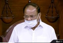 સંસદમાં થયેલા હોબાળાનો ઉલ્લેખ કરતાં વેંકૈયા નાયડુ રડી પડ્યા