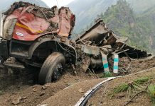 હિમાચલપ્રદેશમાં ભેખડો ધસી પડતાં 40થી વધુ લોકોનાં મોતની આશંકા
