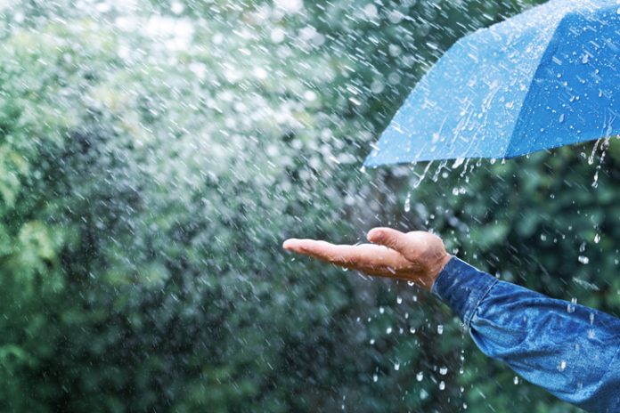 Unseasonal rains in Ahmedabad, North Gujarat and Kutch: One dead due to lightning