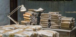 Drugs worth Rs 1476 crore seized in Mumbai