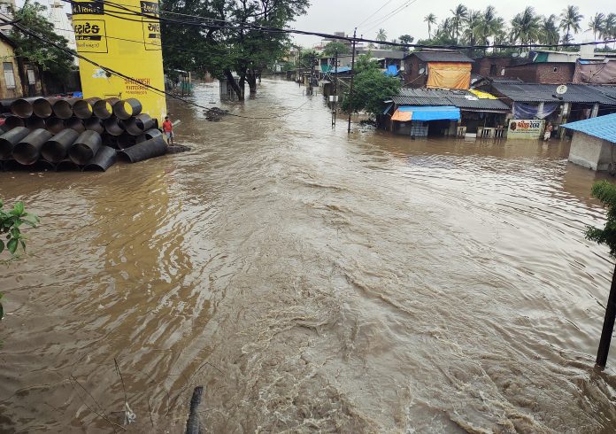 Heavy rain forecast for three days in Gujarat including Ahmedabad