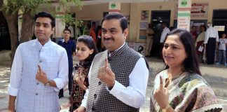 Adani industries founder Gautam Adani with wife Priti Adani and son Karan Adani s