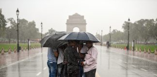 Life affected by heavy rains in Delhi and surrounding areas