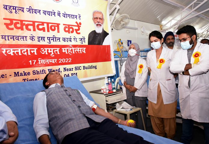 87,000 people donated blood on Modi's birthday