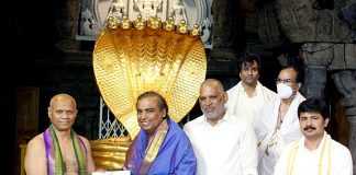 Mukesh Ambani donates Rs.1.5 crore to Tirupati Balaji temple