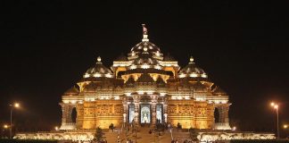 Festival of lights in Akshardham