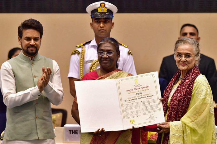 Veteran actress Asha Parekh conferred Dadasaheb Phalke Award