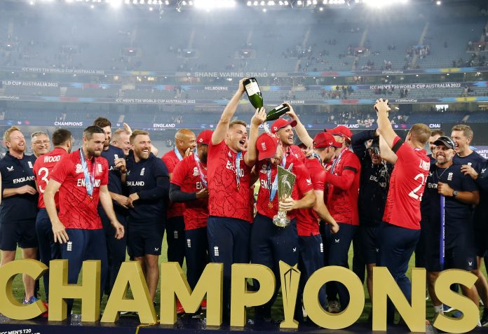 England champion after defeating Pakistan in T20 World Cup