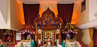 Diwali Annakut, Govardhan Parva , Hanuman Hindu Temple