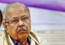 Senior BJP leader Jayanarayan Vyas joined Congress