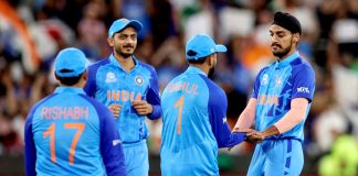 India storms into the semi-finals of the T20 World Cup