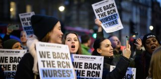 10,000 nurses in England, Wales and Northern Ireland go on strike