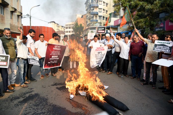 BJP protests across the country against Bilawal's remarks against Modi