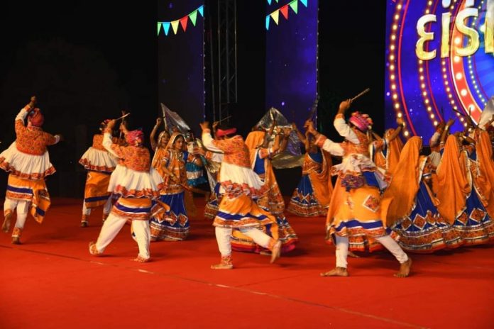 Kankaria Carnival begins in Ahmedabad