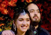 અનંત અંબાણી અને રાધિકા મર્ચન્ટની પરંપરાગત વિધિ સાથે સગાઈ Anant Ambani and Radhika Merchant got engaged in a traditional ceremony