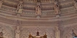 The famous Swaminarayan shrine Sardhar