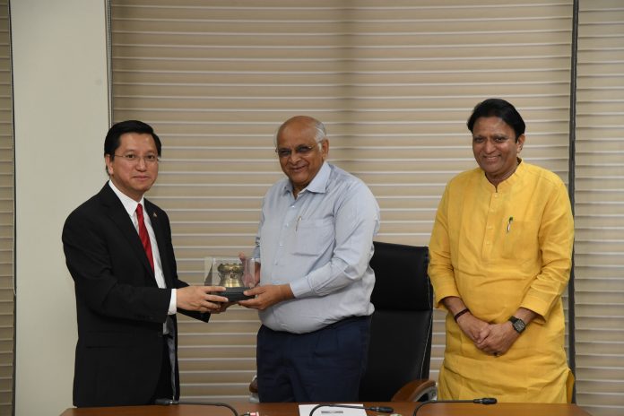 Discussions for sister city relationship between Gujarat-Vietnam