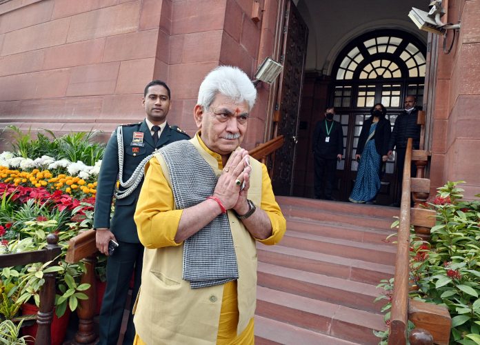 Mahatma Gandhi had no law degree: Manoj Sinha claims