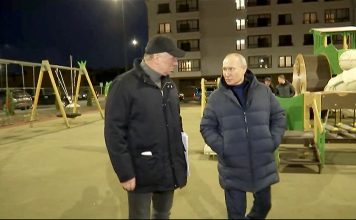 Putin visited Mariupol, Ukraine for the first time
