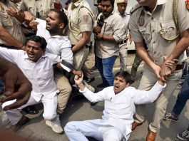 Big controversy when police reached Rahul Gandhi's house for the third time in 5 days