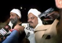 Notorious gangsters Ateeq, Ashraf killed in public