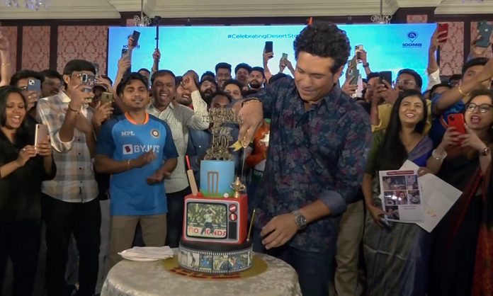 Masterblaster Sachin celebrated his 50th birthday