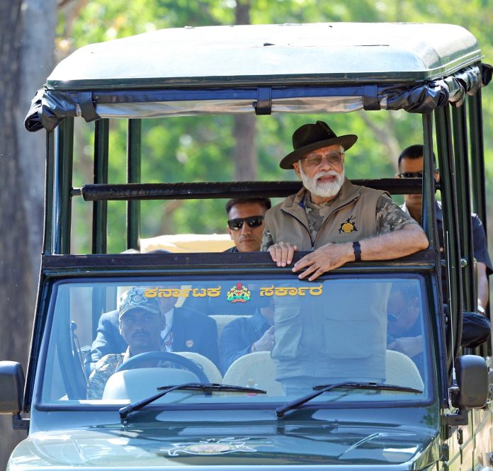 Modi enjoyed a jungle safari in a tiger reserve in Karnataka