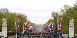 More than 11,500 police officers were mobilized for the coronation