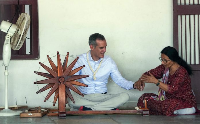 US Ambassador Garcetti visited Sabarmati Ashram