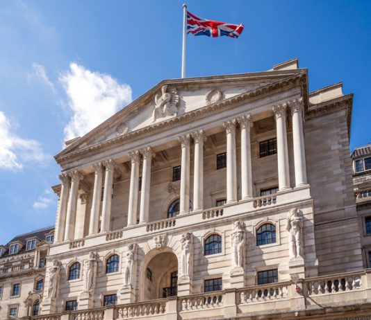 ઈંગ્લેન્ડ