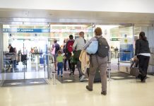 ઉંધી ગંગાઃ વિદેશીઓને અમેરિકાનો મોહ અને અમેરિકનોને વિદેશનું આકર્ષણ