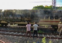 મદુરાઈ રેલ્વે સ્ટેશને ટ્રેનમાં ગેસ સિલિન્ડર ફાટતાં 10 લોકોના મોત