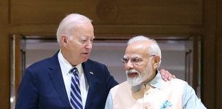 અમેરિકન પ્રેસિડેન્ટ અને વડાપ્રધાન નરેન્દ્ર મોદી વચ્ચે મુલાકાત