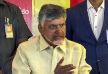 આંધ્રપ્રદેશના વેંકટેશ્વર મંદિરમાં નાસભાગથી નવ શ્રદ્ધાળુઓના મોત