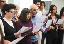 બાઇડનના કાર્યકાળમાં 3.3 મિલિયન ઇમિગ્રન્ટ્સ સિટિઝન બન્યાંઃ રીપોર્ટ