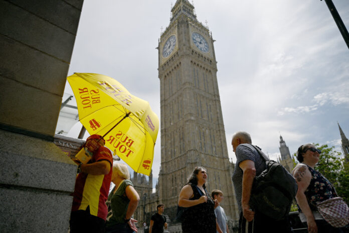 BRITAIN-CLIMATE-ENVIRONMENT
