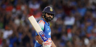 બેટ્સમેન