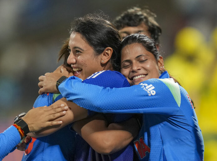 મહિલા વર્લ્ડકપમાં ઓસ્ટ્રેલિયાને હરાવી ભારતનો ફાઇનલમાં પ્રવેશ મહિલા