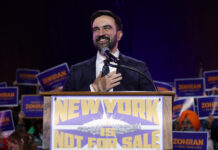 ઇમિગ્રન્ટ્સના મુદ્દે પ્રેસિડન્ટ ટ્રમ્પને મામદાનીનો પડકાર