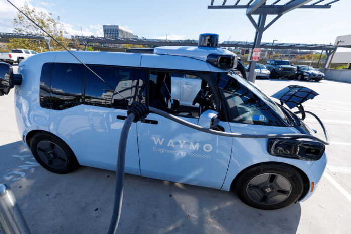 લંડનમાં આગામી વર્ષે ડ્રાઇવરલેસ રાઇડ-હેલિંગ સર્વિસ ચાલુ કરવાની વેમોની વિચારણા લંડન