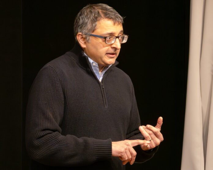 નીરવ શાહ