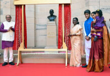 રાષ્ટ્રપતિ ભવનમાં એડવિન લુટિયન્સના સ્થાને ‘રાજાજી’ની પ્રતિમા સ્થાપિત કરાઈ એડવિન