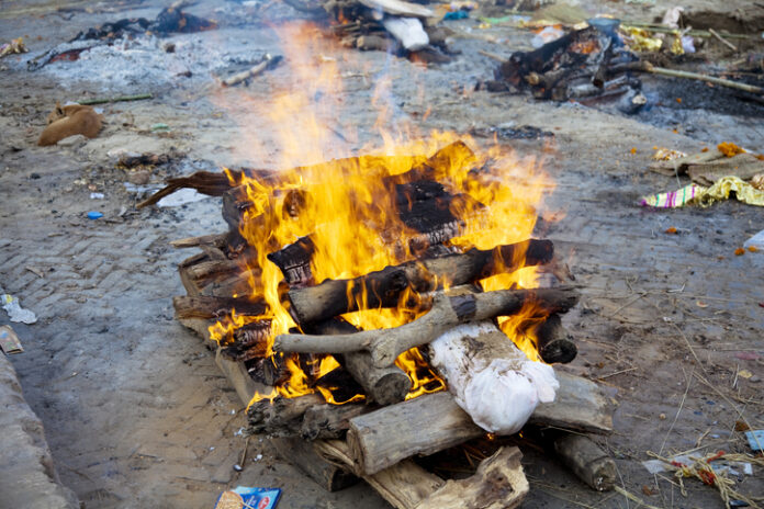 દક્ષિણ આફ્રિકામાં અંતિમસંસ્કાર અંગેના સૂચિત નિયમોનો હિન્દુ-મુસ્લિમોનો વિરોધ આફ્રિકા