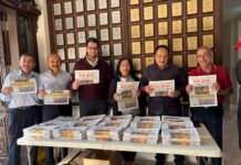 વેસ્ટ લંડનના ગ્રીનફર્ડ જલારામ મંદિરમાં ગરવી ગુજરાતના અંકોનું વિતરણ કરવામાં આવ્યું