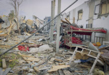 કાબુલમાં હોસ્પિટલ પર પાકિસ્તાનના હવાઇ હુમલામાં 400ના મોત: તાલિબાન